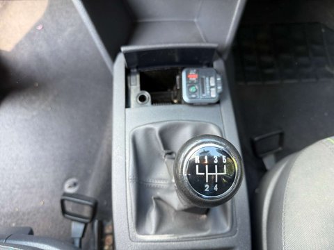Volkswagen Polo 1.4 Polo S 75 5dr 11