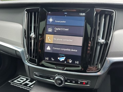 Volvo V90 2.0 D5 R-Design Plus Auto AWD Euro 6 (s/s) 5dr 23