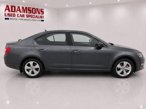 Skoda Octavia SE TECHNOLOGY TSI 3