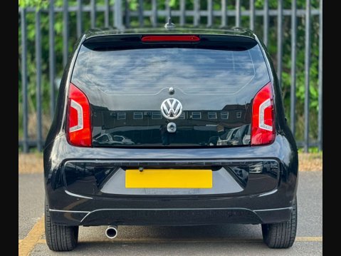 Volkswagen Up 1.0 Move up! Hatchback 3dr Petrol ASG Euro 5 (60 ps) 5