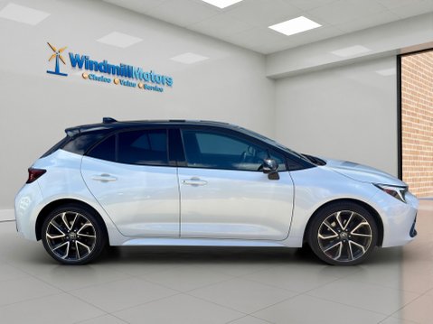 Toyota Corolla 1.8 VVT-h Excel CVT Euro 6 (s/s) 5dr 3