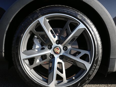 Porsche Taycan Turbo Cross Tourismo - 1 Owner, Huge Specification Service History