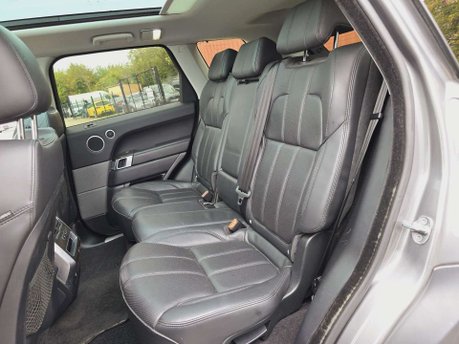 Land Rover Range Rover Sport 3.0 SD V6 HSE Auto 4WD Euro 6 (s/s) 5dr 36