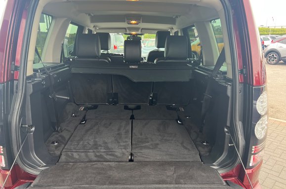 Land Rover Discovery SDV6 SE AUTO 7 SEATER 51