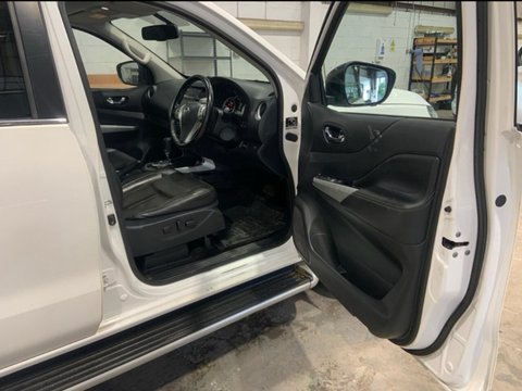 Nissan Navara DCI TEKNA SHR DCB 15
