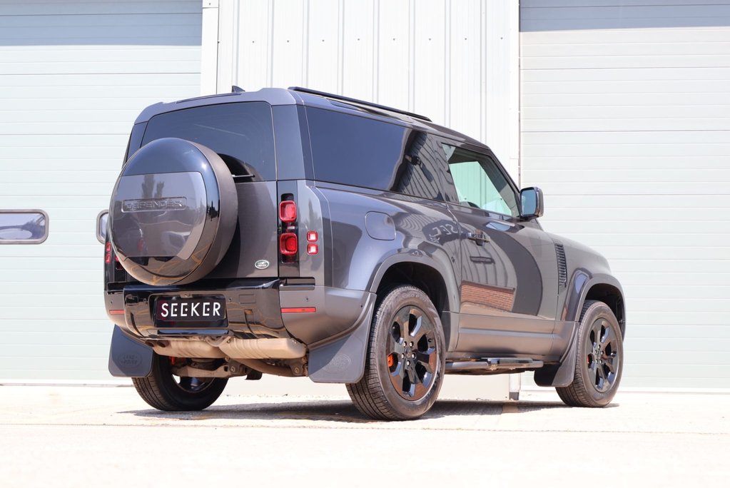 Land Rover Defender 90 HARD TOP MHEV GENUINE REAR SEATS FITTED COST 6K PLUS VAT AT DEALER 11