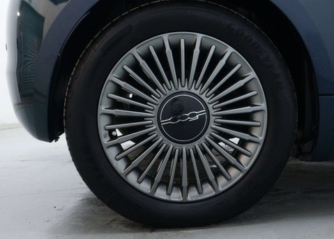 Fiat 500e 500e Icon 3dr 14