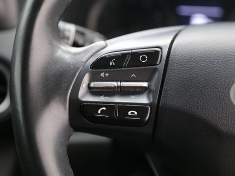 Hyundai KONA 1.0 T-GDi Play Euro 6 (s/s) 5dr 11