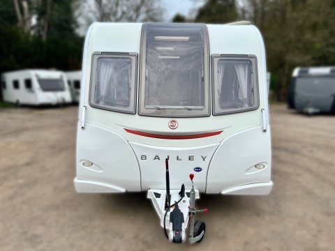 Bailey Unicorn Cadiz  3