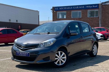 Toyota Yaris 1.0 Yaris TR VVT-i 5dr