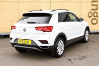 Volkswagen T-Roc SE TSI 2