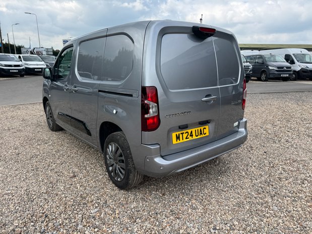 Citroen Berlingo SWB L1H1 [SOLD KH] Low Roof Driver Air Con Alloys Sensors EURO 6 10