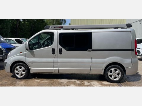 Vauxhall Vivaro 2.0 2900 CDTi Sportive Crew Van FWD L3 5dr 17