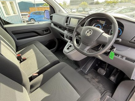 Vauxhall Vivaro 3100 75kWh Dynamic Panel Van 6dr Electric Auto L1 H1 (7.4kW Charger) (136 p