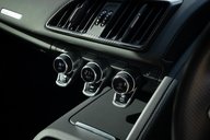 Audi R8 5.2 FSI V10 Plus S Tronic quattro Euro 6 (s/s) 2dr 39