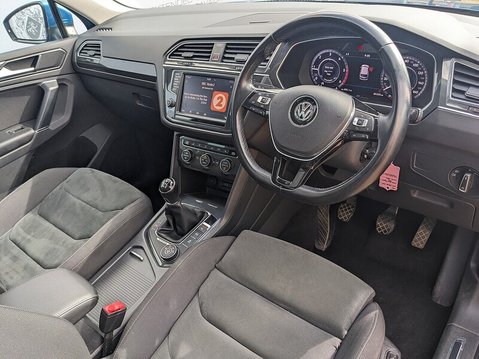 Volkswagen Tiguan SEL TDI BMT 4MOTION 9