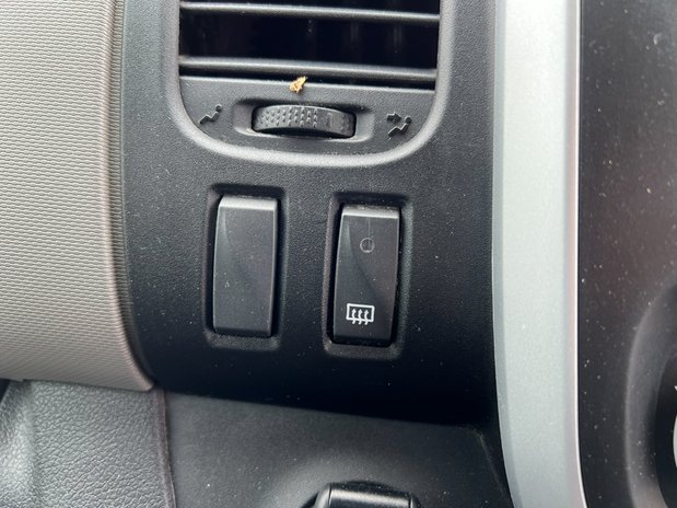 Renault Trafic LWB L2H1 Low Roof Sport 296 Air Con Nav Sensors EU 29