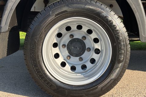 Ford Transit 350 L3 Drw 130ps Dropside Truck 27