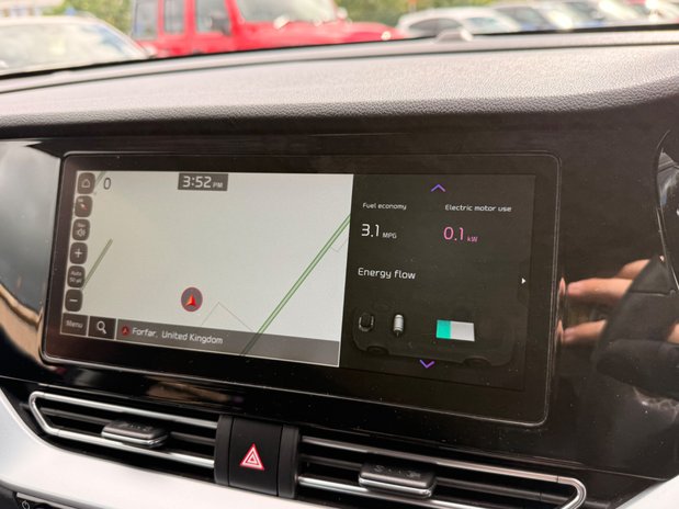 Kia Niro 3 28