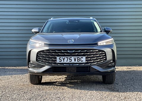 MG HS 1.5 T-GDI SE 6