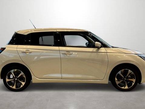 Suzuki Swift 1.2 Mild Hybrid Ultra 5dr 8