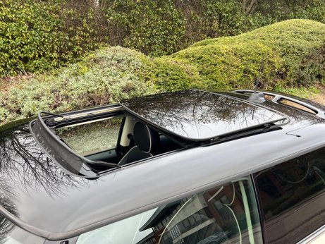 Mini Hatch 1.6 Cooper S Auto Euro 5 3dr 8