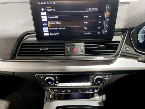 Audi Q5 2.0 TFSIe 50 S line Sportback 5dr Petrol Plug-in Hybrid S Tronic quattro Eu 18