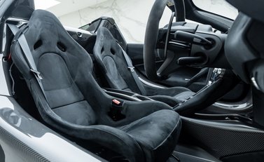 McLaren 765LT Spider 19