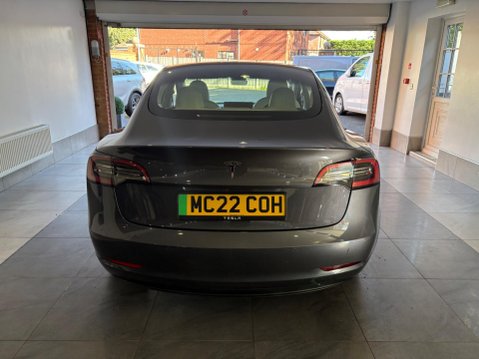 Tesla Model 3 Auto RWD 4dr 4