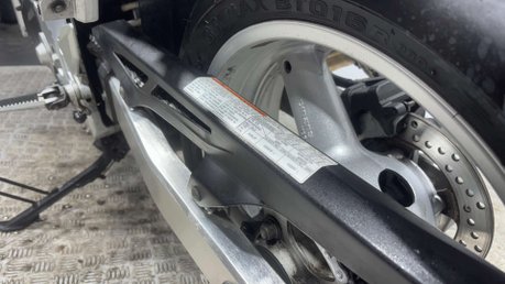 Suzuki SV650 SV650 2003 31K LONG MOT PERFECT A2 BIKE VTWIN SERVICED 650CC 26