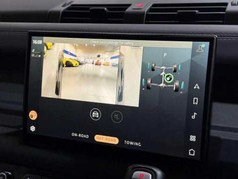 Land Rover Defender 3.0 D300 MHEV X-Dynamic HSE SUV 5dr Diesel Auto 4WD Euro 6 (s/s) (300 ps) 45