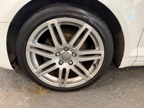 Audi A3 2.0 TDI S line Sportback Euro 5 (s/s) 5dr 25