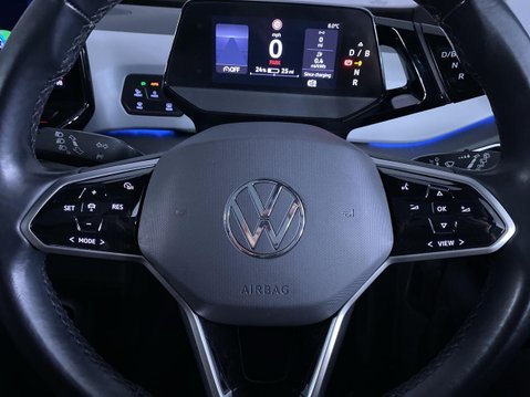 Volkswagen ID.3 Pro Performance 58kWh Family Hatchback 5dr Electric Auto (204 ps) Heated Se 43
