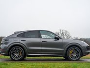 Porsche Cayenne TURBO S E-HYBRID 3