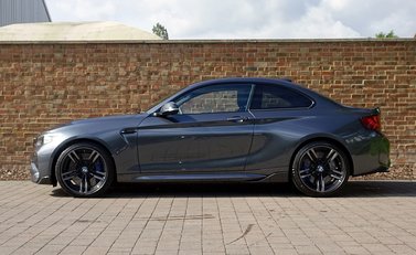 BMW M2 11