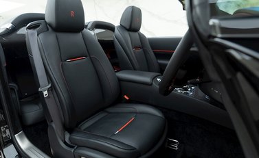 Rolls-Royce Dawn Black Badge 13