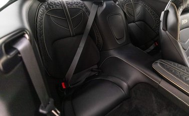 Aston Martin DBS Superleggera 11