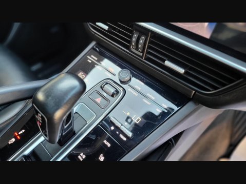 Porsche Cayenne V6 24