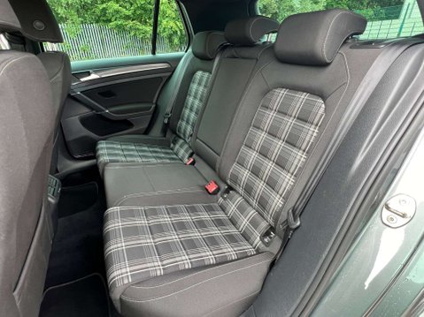 Volkswagen Golf 2.0 Golf GTD TDI Semi-Automatic 5dr - NATIONAL DELIVERY* 17