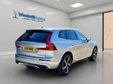 Volvo XC60 2.0 D5 PowerPulse R-Design Auto AWD Euro 6 (s/s) 5dr 10