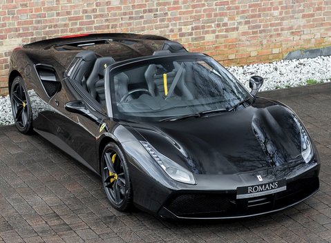 Ferrari 488 Spider 8