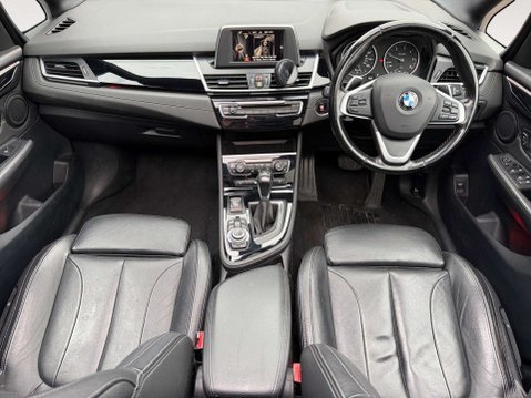 BMW 2 Series 2.0 220d xDrive Sport Auto 4WD 5dr 10