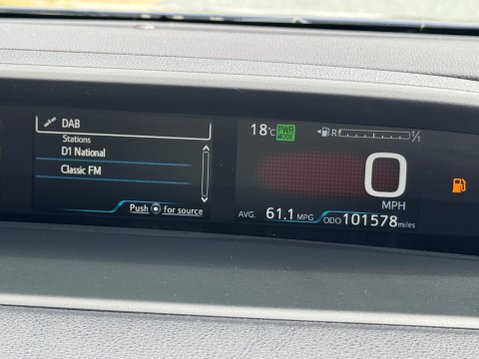 Toyota Prius 1.8 VVT-h Business Edition Plus CVT Euro 6 (s/s) 5dr (15in Alloy) 40