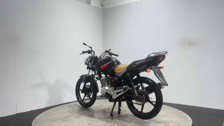 Yamaha YBR 125 2012 ONLY 14K PROJECT BIKE LEARNER SPARES OR REPAIR 125CC 3