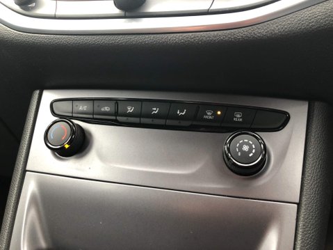 Vauxhall Astra 1.6 CDTi Tech Line Sports Tourer Euro 6 (s/s) 5dr 26