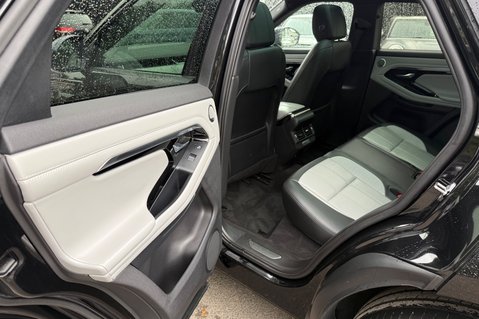 Land Rover Range Rover Evoque R-DYNAMIC HSE MHEV -ADAPTIVE CRUISE -PAN ROOF -HEATED S/WHEEL - FULL S/HIST 24