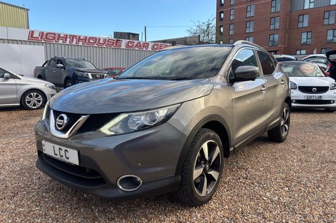 Nissan Qashqai N-CONNECTA DIG-T.. SUNROOF..SERVICES..1 PREVIOUS KEEPER... STUNNING EXAMPLE 7