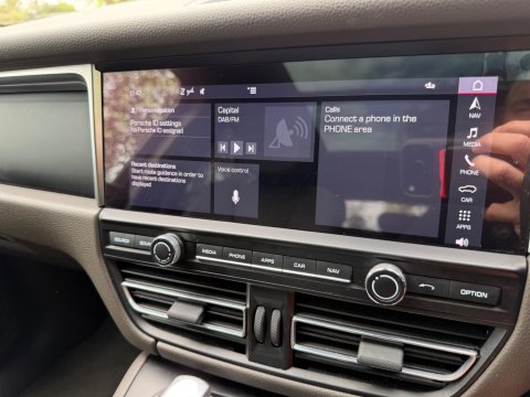 Porsche Macan PDK 71