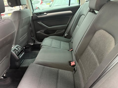 Volkswagen Passat 1.4 TSI SE Business DSG Euro 6 (s/s) 5dr 22