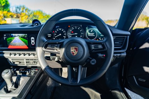 Porsche 911 CARRERA T Manual 11